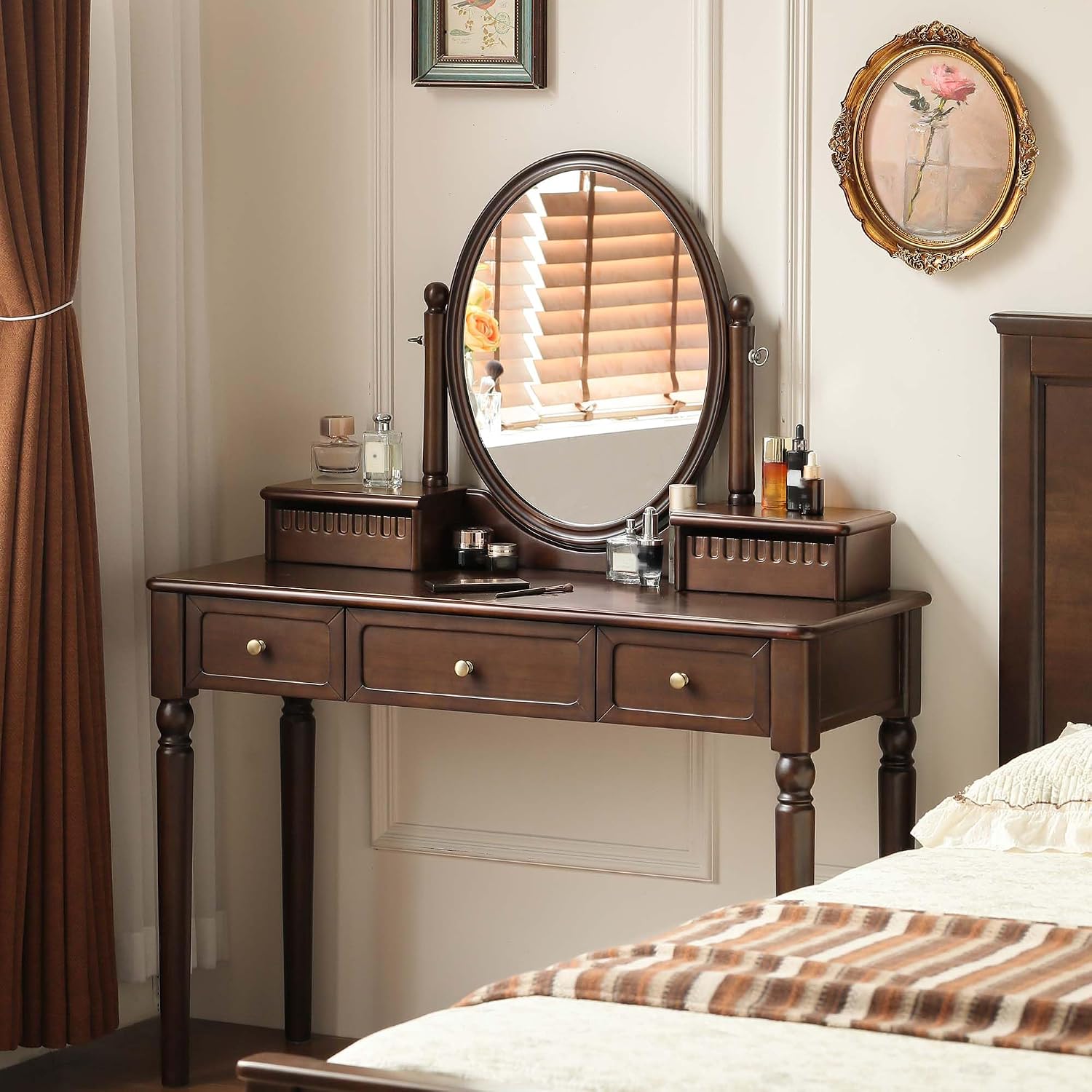 5 Best Makeup Vanities on Amazon Right Now